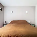 Spacious 2-Room Apartment Near Nation