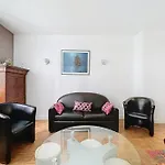 Spacious 2-Room Apartment Near Nation